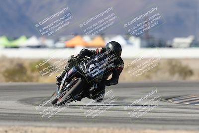 media/Dec-07-2025-CVMA (Sun) [[3e7d2de5dc]]/Race 7-Formula Lightweight Twins Shootout/